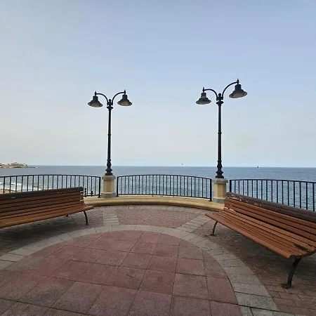 Διαμέρισμα Front Sea View 3 Bdr Huge Parking - S-5