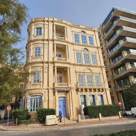 Front Sea View 3 Bdr Huge Parking - S-5 Διαμέρισμα *