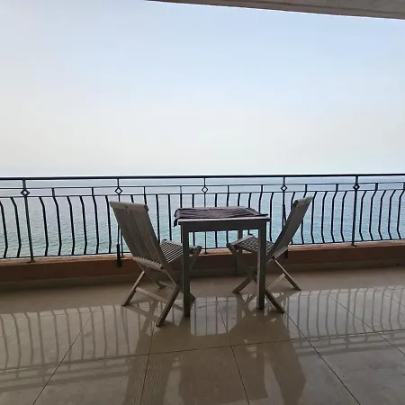 Διαμέρισμα Front Sea View 3 Bdr Huge Parking - S-5 *