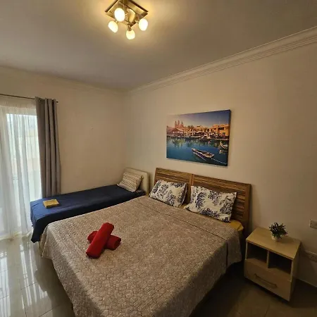 Διαμέρισμα Front Sea View 3 Bdr Huge Parking - S-5 Σλιέμα